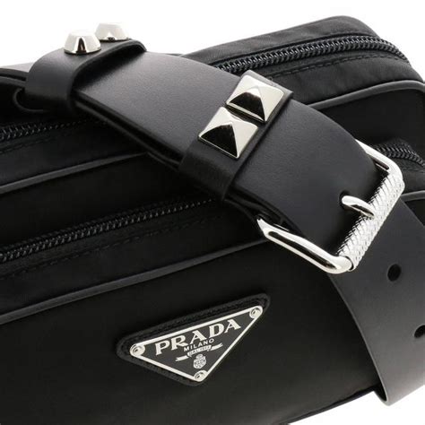 prada gürteltasche